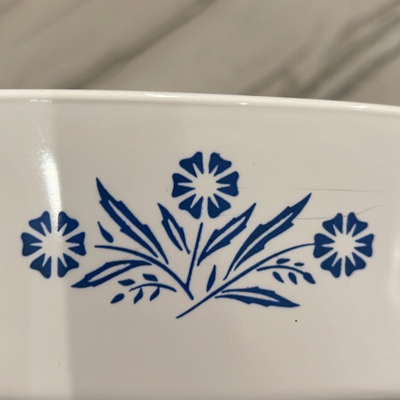 Vintage Corningware - Picture 3 of 10